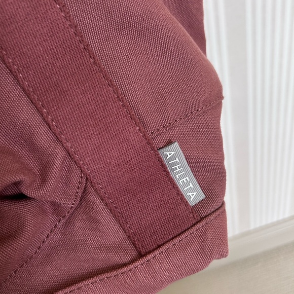 Athleta Kinetic Large Weekender Tote Bag Mauve Top Zipper Pockets Travel Sleeve - Picture 6 of 14